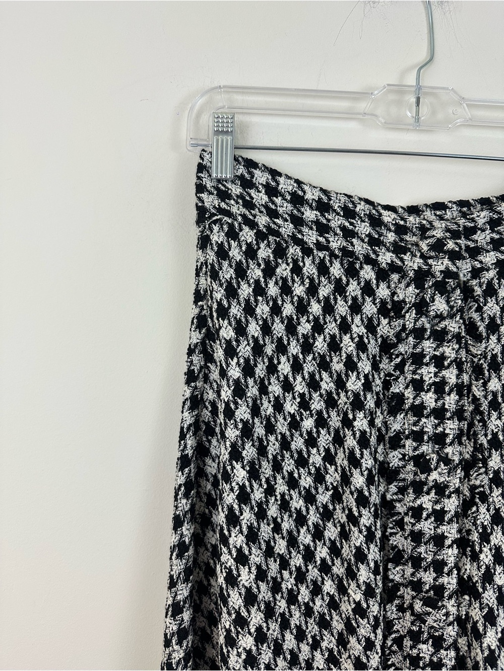 Zara Black and White Houndstooth A-Line Midi Skirt Button Front Size Medium - Picture 3 of 7